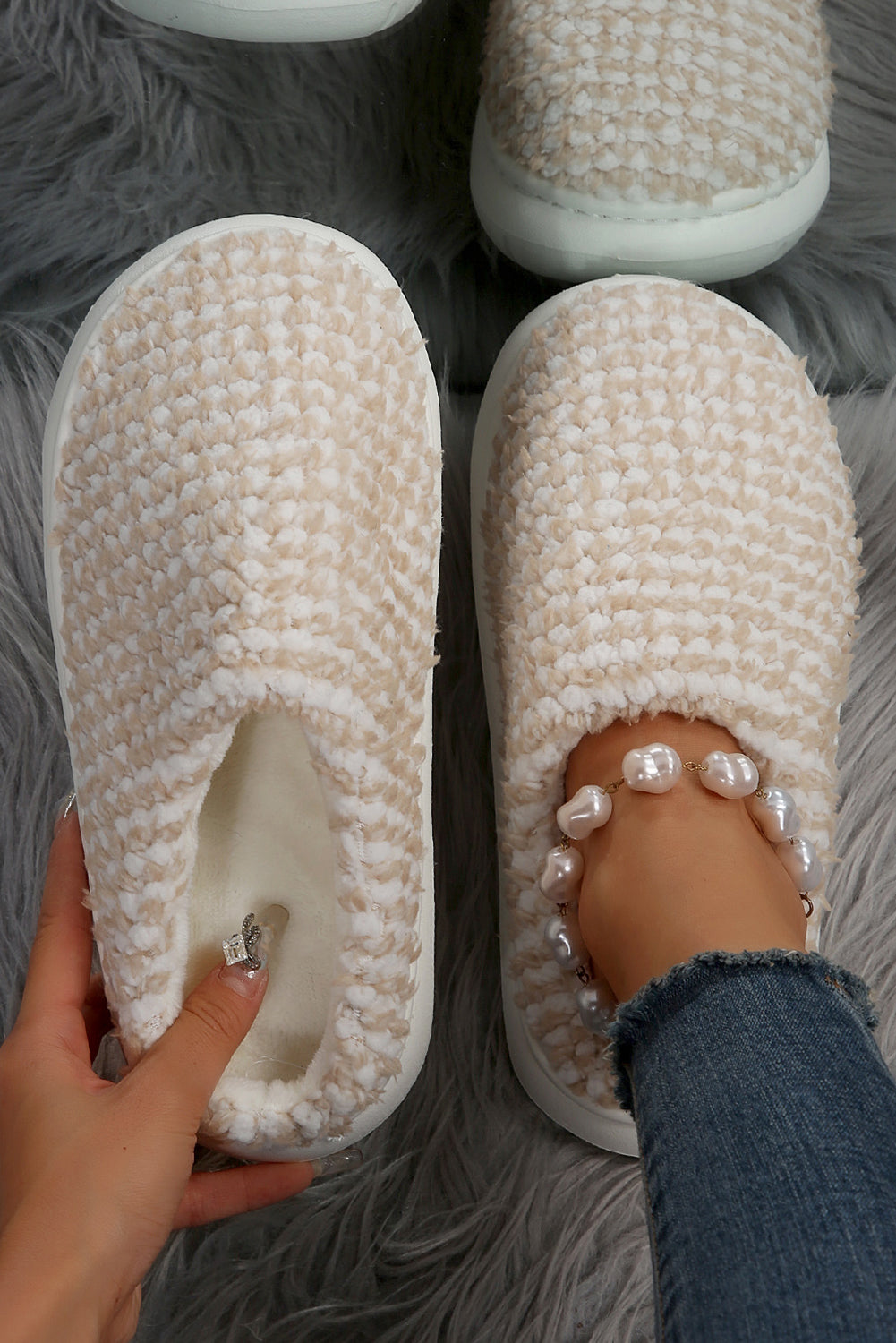 Pale Khaki Two-tone Knitted Warm Homewear Slippers