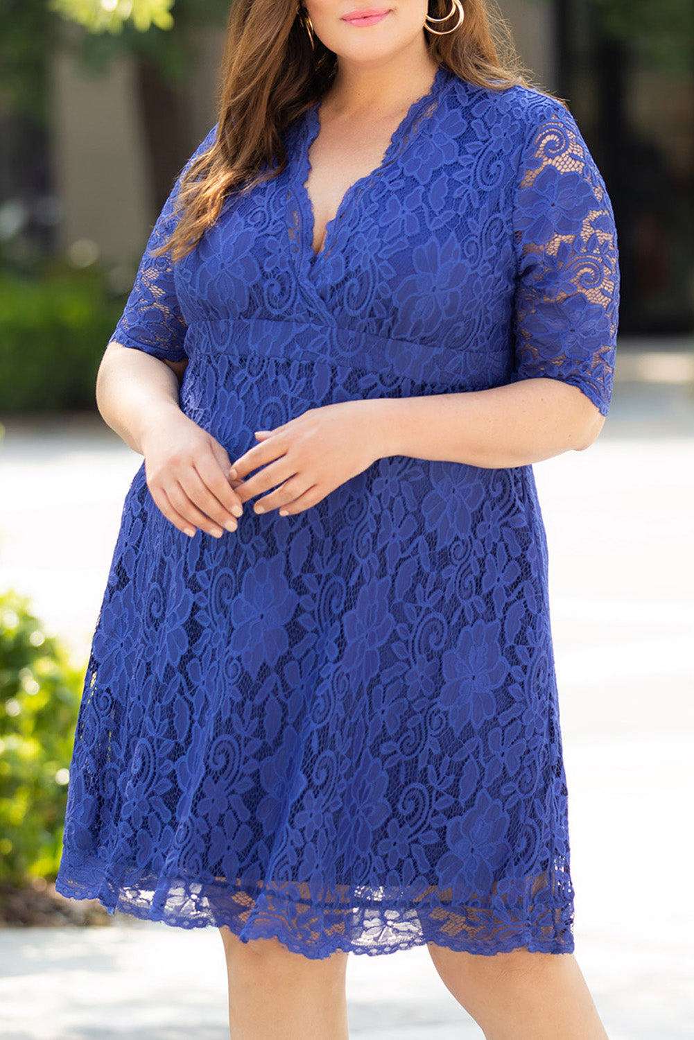 Blue Plus Size Half Sleeve Lined Lace Midi Dress